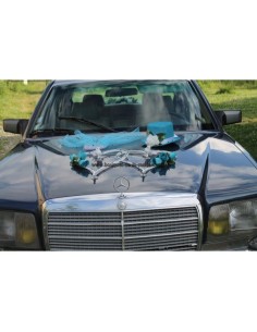 Splendide décoration de voiture de mariage thème turquoise et blanc 2