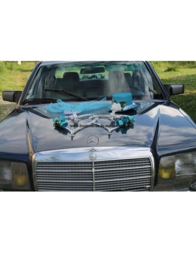 Splendide décoration de voiture de mariage thème turquoise et blanc