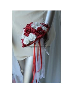 Bouquet de mariée rond avec de magnifiques roses blanches & rouge 2