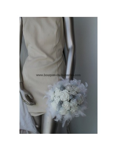 Bouquet de mariée thème blanc, argent avec roses, strass et perles