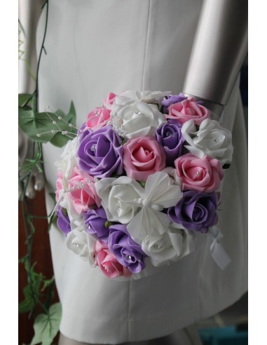 Bouquet de mariée thème parme et rose avec des perles et papillons