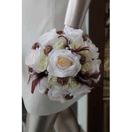 Bouquet de Mariée "Champêtre" avec roses, plumes et perles