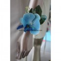 Pour mariage: Bracelet d'orchidée bleu avec perles et feuilles