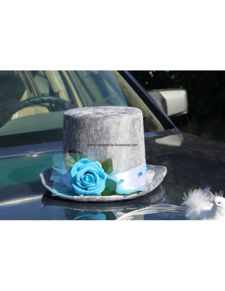 Splendide décoration de voiture de mariage thème turquoise et argent