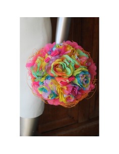 UNIQUE Bouquet de mariée rond thème ''arc en ciel'' roses, perles et  tulle