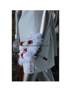Bouquet de mariée ROND blanc et rouge avec roses, perles et plumes 2