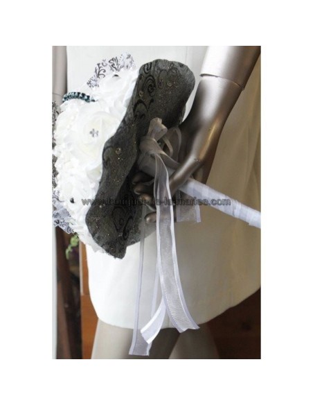 UNIQUE Bouquet de mariée fait main noir, blanc broche et strass!