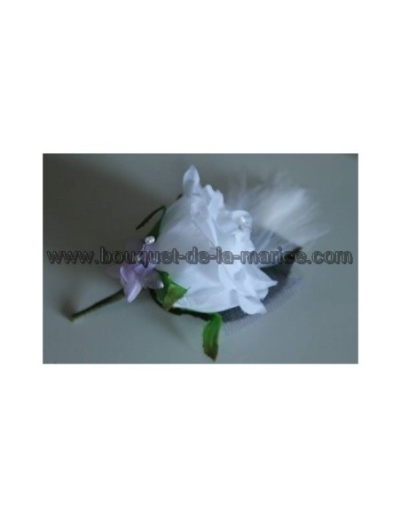 Bouquet Mariée Rond thème parme, gris et blanc avec plumes