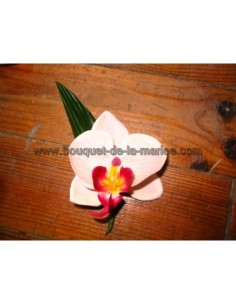 Boutonnière Mariage Orchidée pour cérémonie élégante