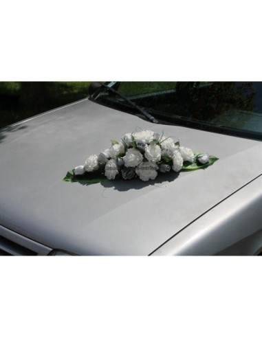 Décoration pour voiture de mariage roses ivoire et gris argenté