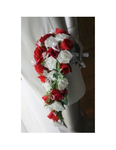 PROMO: Bouquet de fleurs Mariage Tombant roses rouges et blanches 2