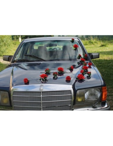 6 compositions florales voiture mariage roses: rouge et gris argenté
