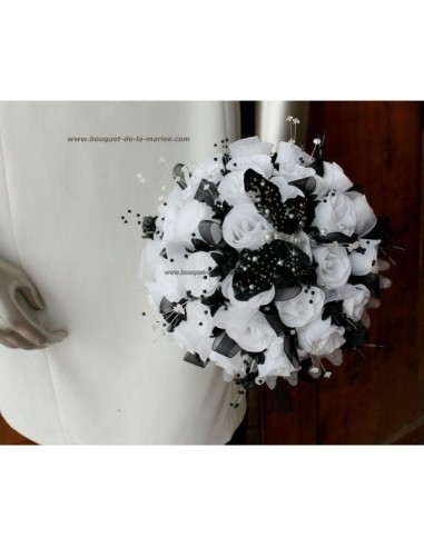 Bouquet mariée noir et blanc avec papillon et strass!