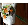 Bouquet de mariée avec longues tiges thème vert anis et orange