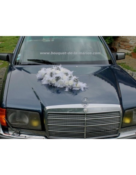 Bouquet voiture mariée plumes gris argenté et blanc