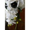 Bouquet de mariée noir et blanc roses orchidées