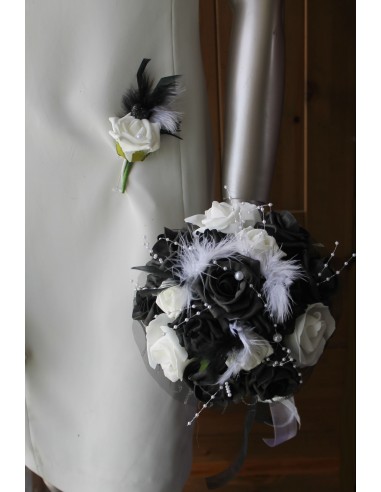 Bouquet de Mariée noir et blanc avec roses, perles, strass en PROMO