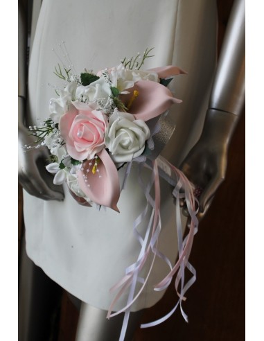 BOUQUET de MARIÉE ROND THÈME PARADIS FAIT MAIN AVEC des ROSES ET ARUMS