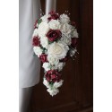 Promotion: Bouquet mariage tombant thème blanc cassé et bordeaux