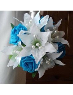 Beau Bouquet de la mariée fait avec des Lys, Roses, Tulle et Perles