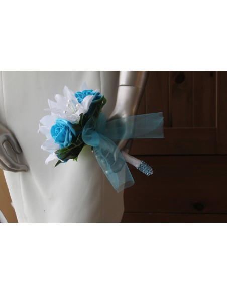 Beau Bouquet de la mariée fait avec des Lys, Roses, Tulle et Perles