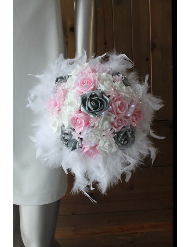 Bouquet Mariée Roses Blanc, Rose, Argent et Plumes