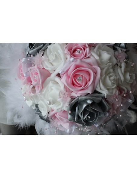 Bouquet Mariée Roses Blanc ou ivoire, Rose, Argent et Plumes
