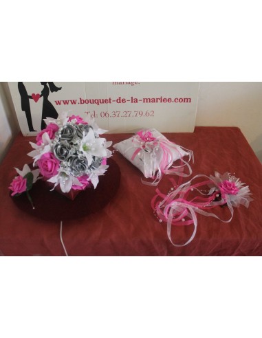 Bouquet mariée, boutonnière, coussin d'alliances et peigne cheveux Fuchsia