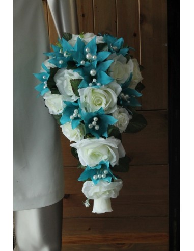 Bouquet tombant de mariage thème turquoise ivoire roses, lys, perles