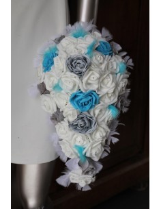 Bouquet mariage retombant Bleu turquoise Royale, blanc et gris
