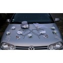 Décoration voiture mariage orchidées coeurs chapeau et voile gris argenté et blanc