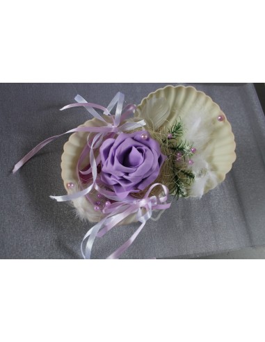 Coussin d'alliances coquillage mariage blanc et parme