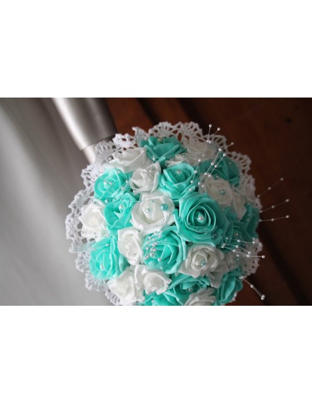 Bouquet Mariée Rond roses, perles et strass couleur Pastel MENTHE