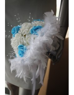 Bouquet de fleurs pour mariage, décoration florale des tables et voitures 2