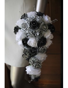 Bouquet de mariage BAROQUE noir argent avec papillon