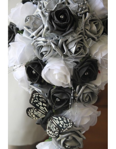 Bouquet de mariage BAROQUE noir argent avec papillon