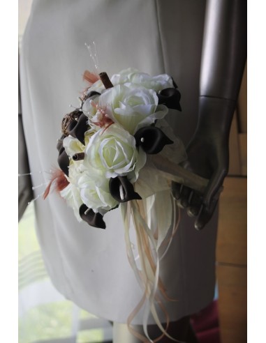 Bouquet de mariée thème chocolat, ivoire, épices avec roses, Arums