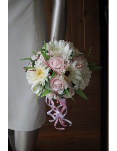 Bouquet de mariée marguerites et roses ivoire et rose