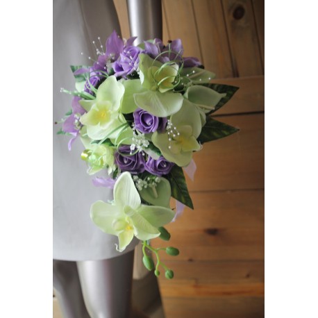 Bouquet de mariée vert anis et parme