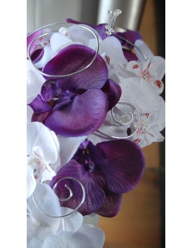 Un bouquet de mariée violet ! {Décoration Mariage} - Bouquets de mariée et  Boutonnières