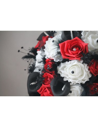 Magnifique Bouquet mariee cascade rouge et noir perles
