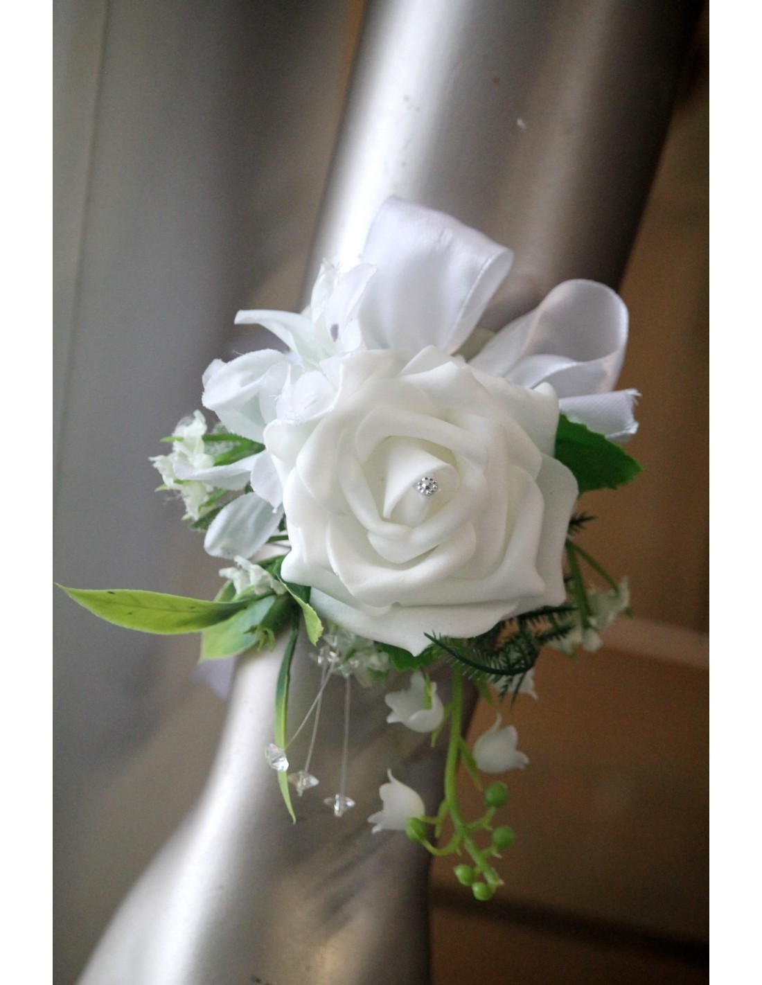 Bracelet fleurs Mariage rose blanche, petites lys, strass, muguet