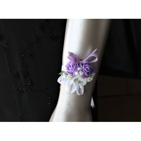 Bracelet de fleurs mariage parme, blanc et perles