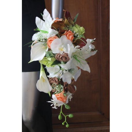 Bouquet mariage Tombant Lys et Orchidée orange et menthe