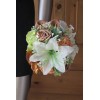 Bouquet mariage rond Lys et Orchidée orange, vert et marron