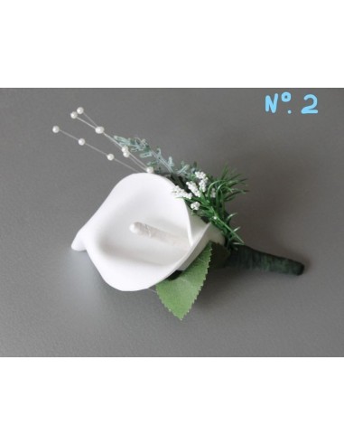 Lot de 13 Boutonnières Mariage couleur blanc et peche
