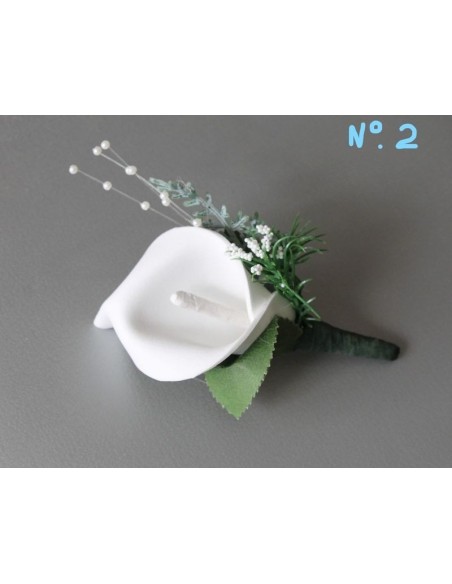 Lot de 13 Boutonnières Mariage couleur blanc et peche Lot de 13 Boutonnières Mariage couleur blanc et peche