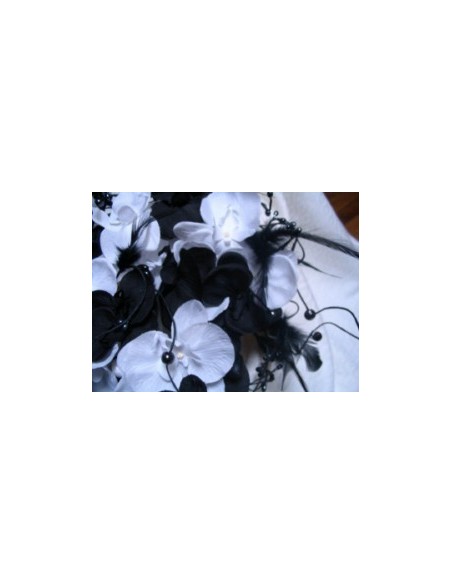 Promo: Bouquet de Mariage Baroque avec orchidées noires,blanches Promo: Bouquet de Mariage Baroque avec orchidées noires,blanches