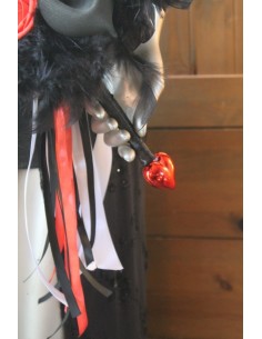 Bouquet mariée rouge et noir perles et plumes 2