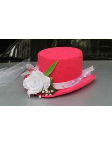 Chapeau et voile Rose Fuchsia fleurs voiture de mariage